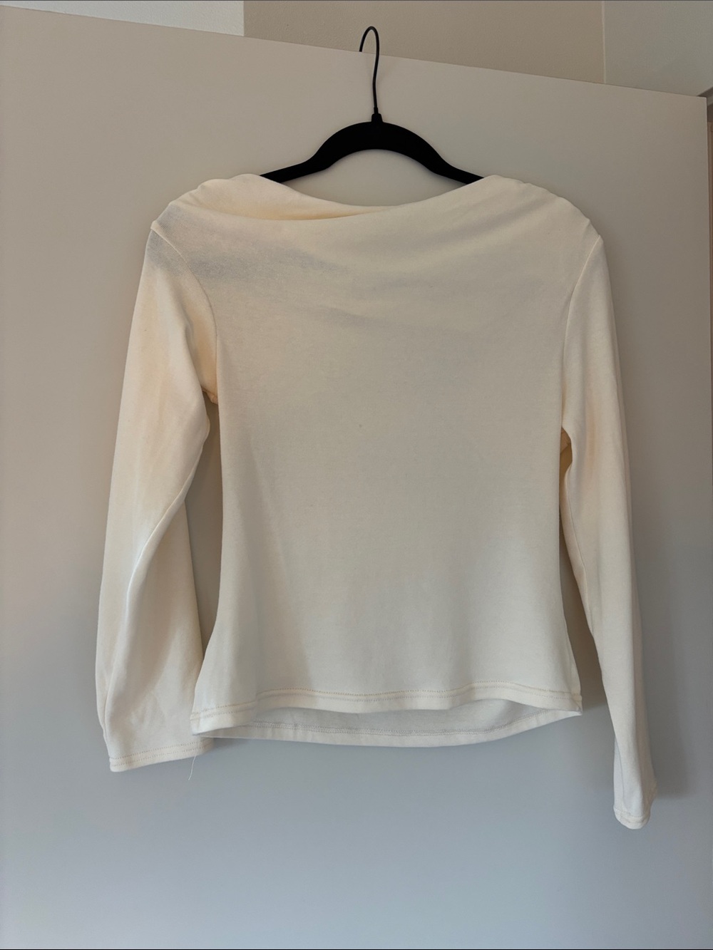 A New Day Off shoulder top NWT